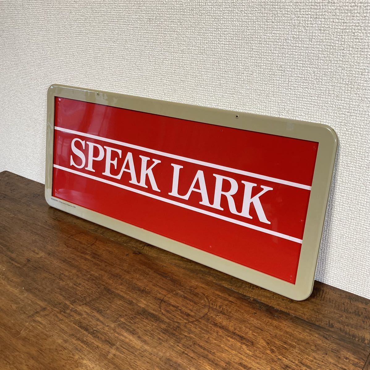 Yahoo!オークション - LARK 看板 フィリップモリス 1992 レトロ ラーク