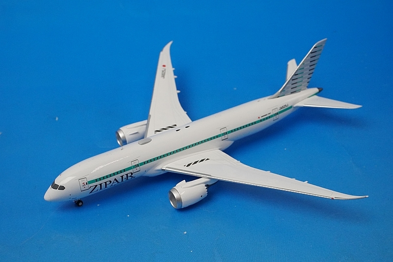 1/400 B787-8 ZIPAIR ジップエア 新塗装 主翼地上姿勢 JA825J [59017