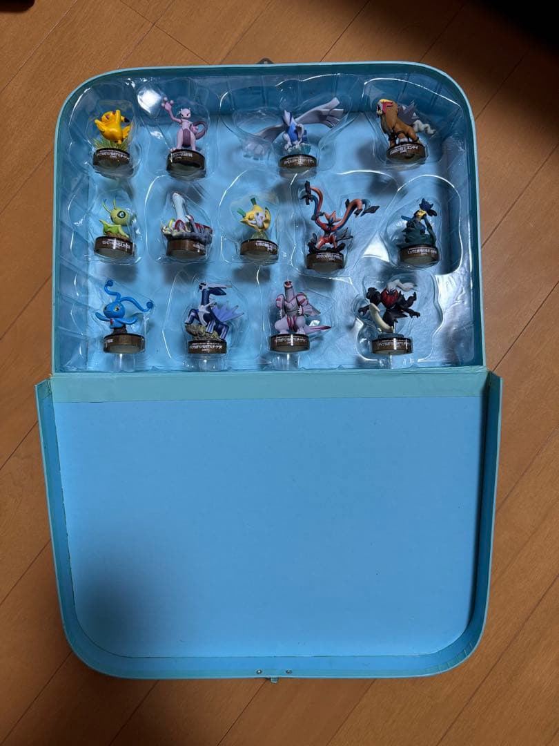 ポケモン フィギュア 12体セット (エンテイ、ミュウツー、ルギア他 ポケットモンスター ミュウ&ミュウツー｜商品情報｜メガホビ MEGA